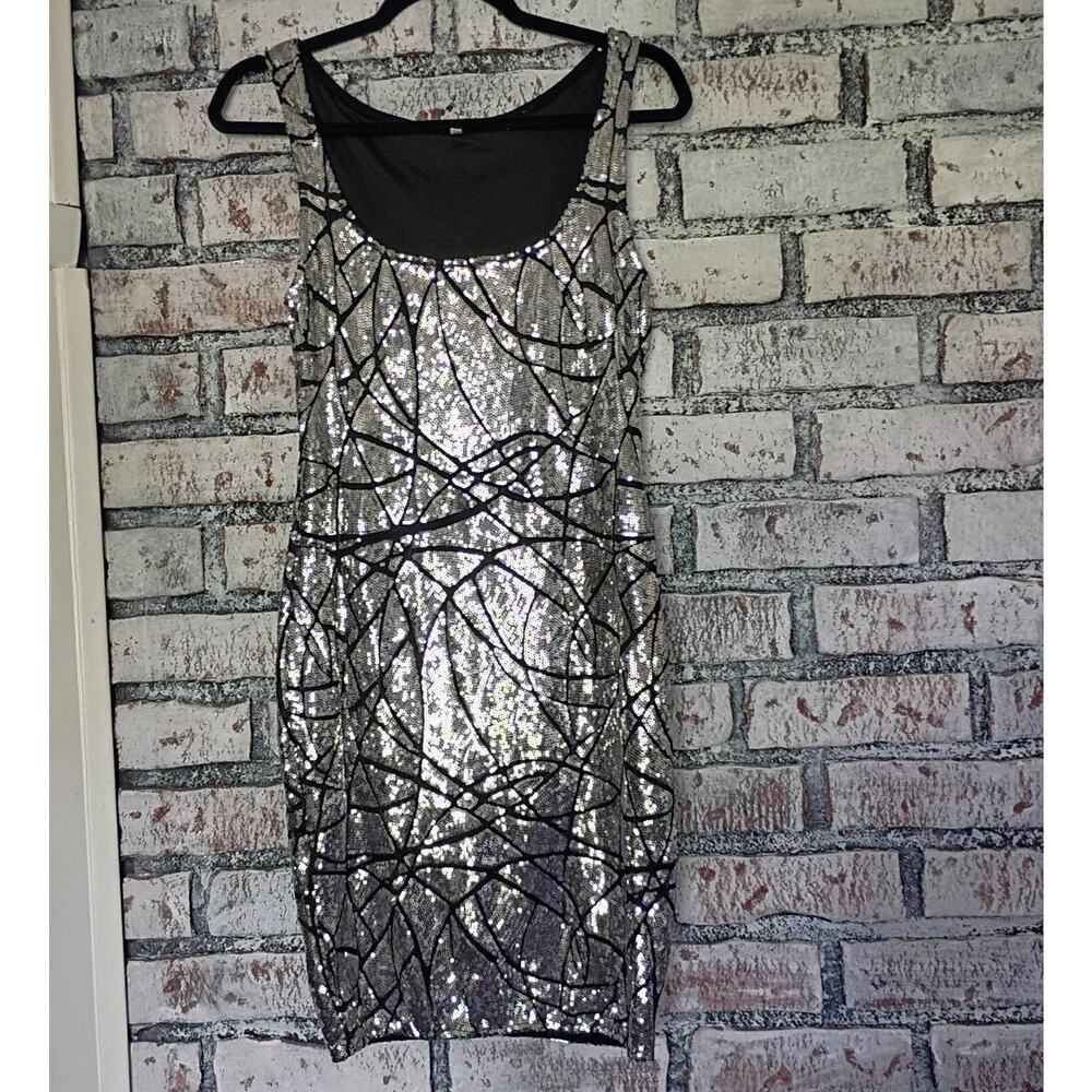 Charlotte Russe Sequin Bodycon Dress Womens M Abstract Web Silver Disco Cocktail